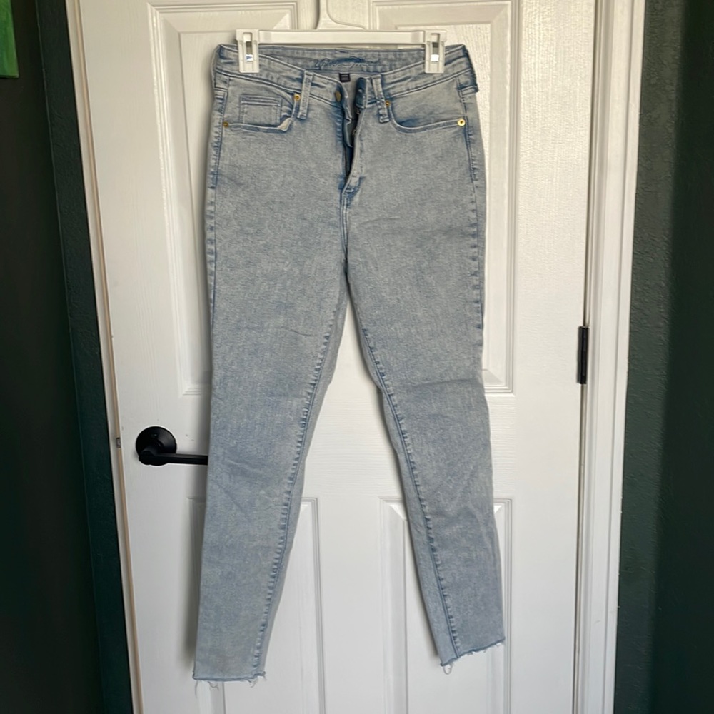 Acid Wash High Rise Skinny Jeans